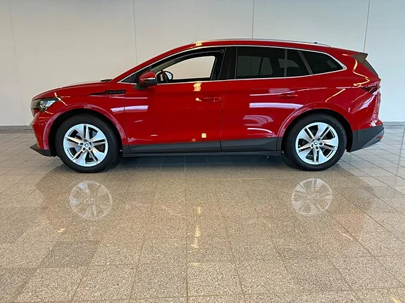 Skoda Enyaq 2022 photo 2