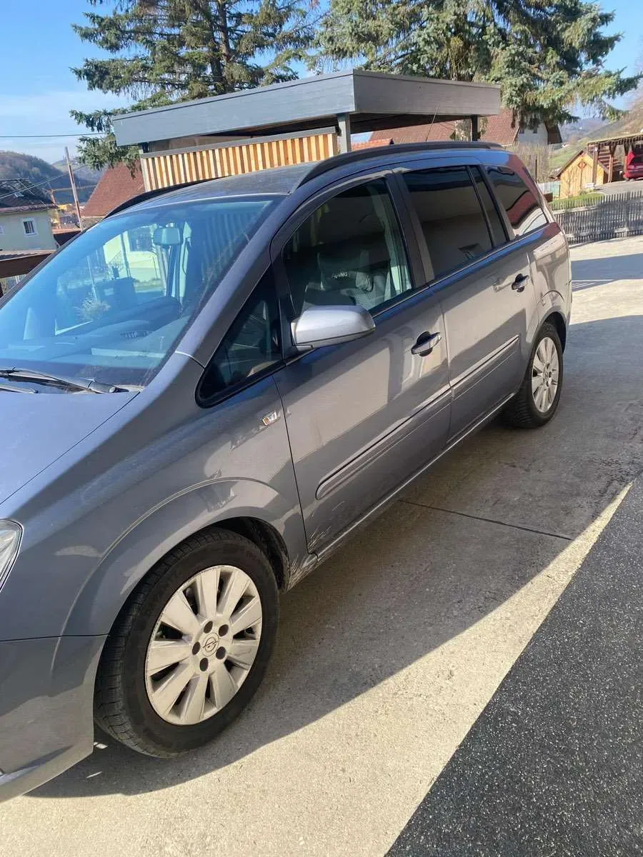 Opel Zafira 2006 photo 3