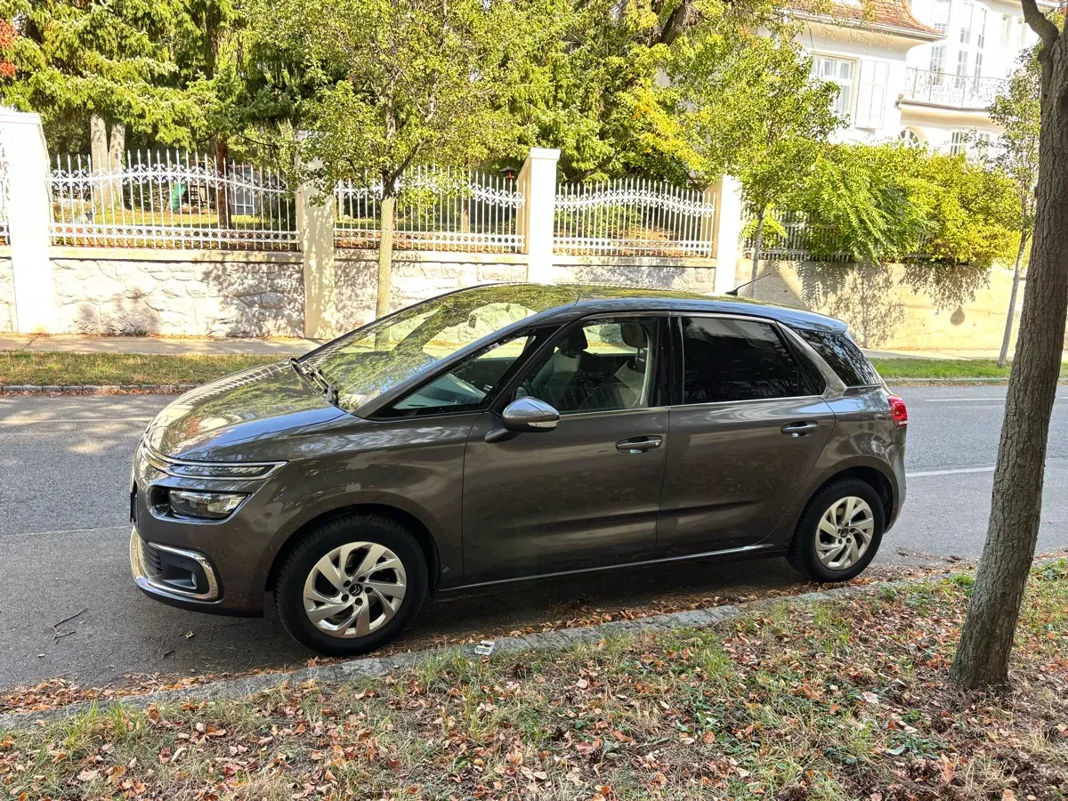Citroen C4 Picasso 2017 photo 2