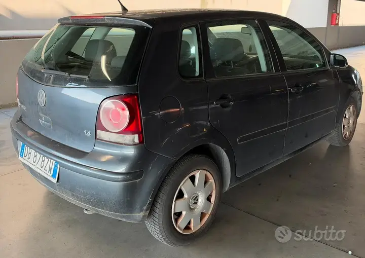 Volkswagen Polo 2006 photo 4