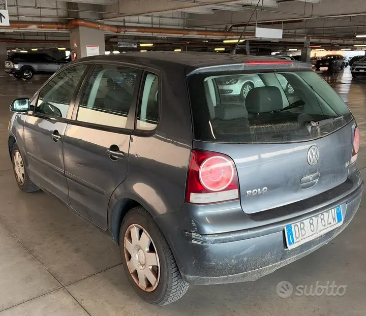 Volkswagen Polo 2006 photo 3