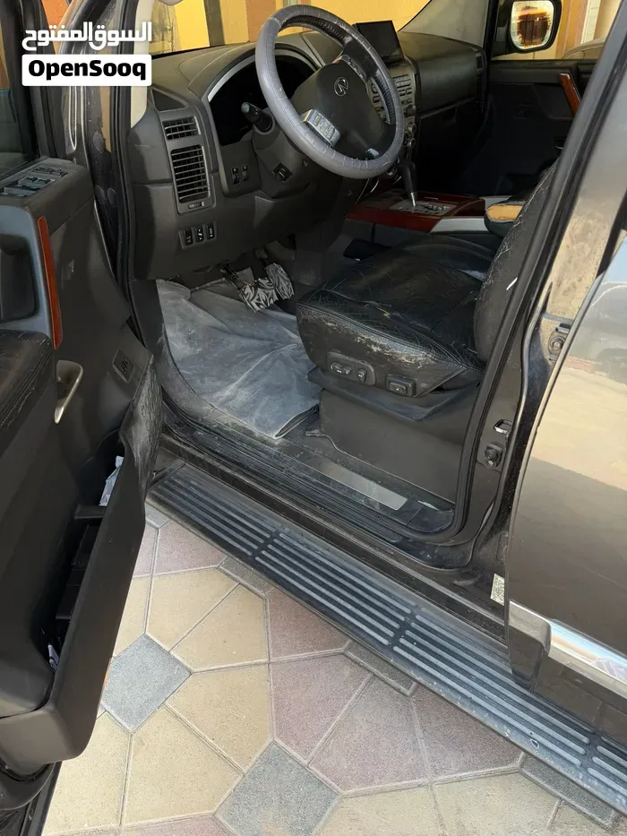 Infiniti Qx56