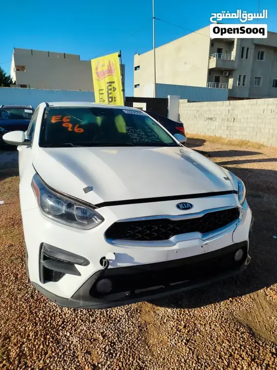 Kia Forte 2020 photo 2