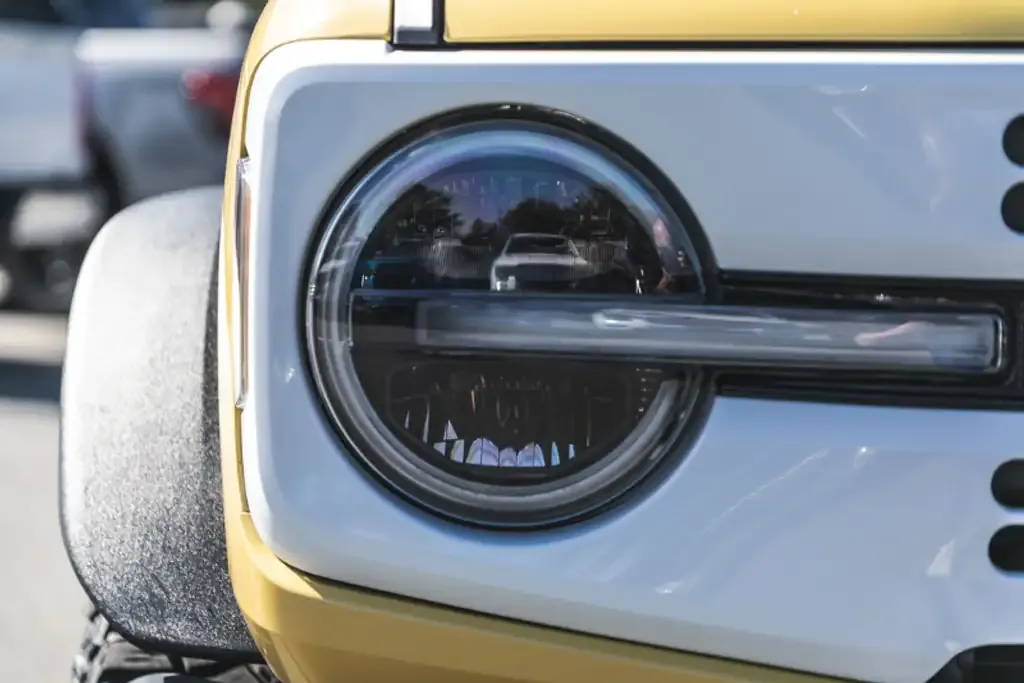 Ford Bronco 2023 photo 3
