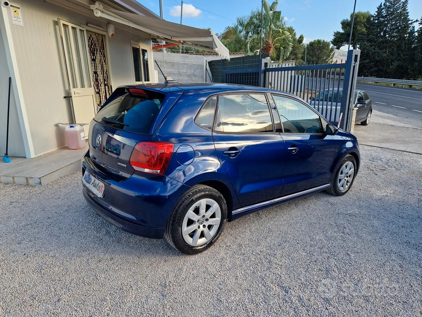 Volkswagen Polo 2011 photo 5