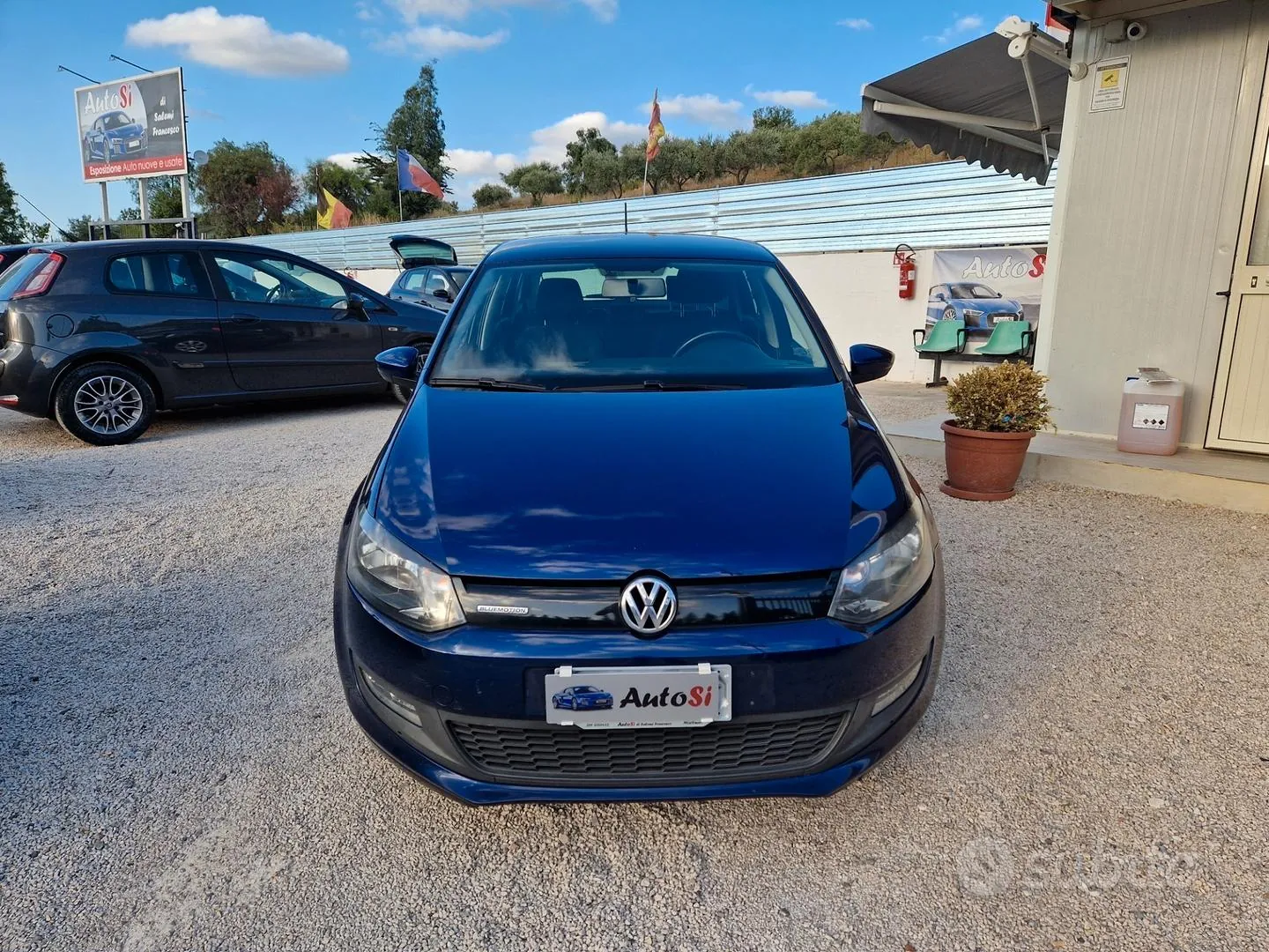 Volkswagen Polo 2011 photo 2