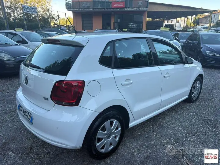 Volkswagen Polo 2012 photo 4
