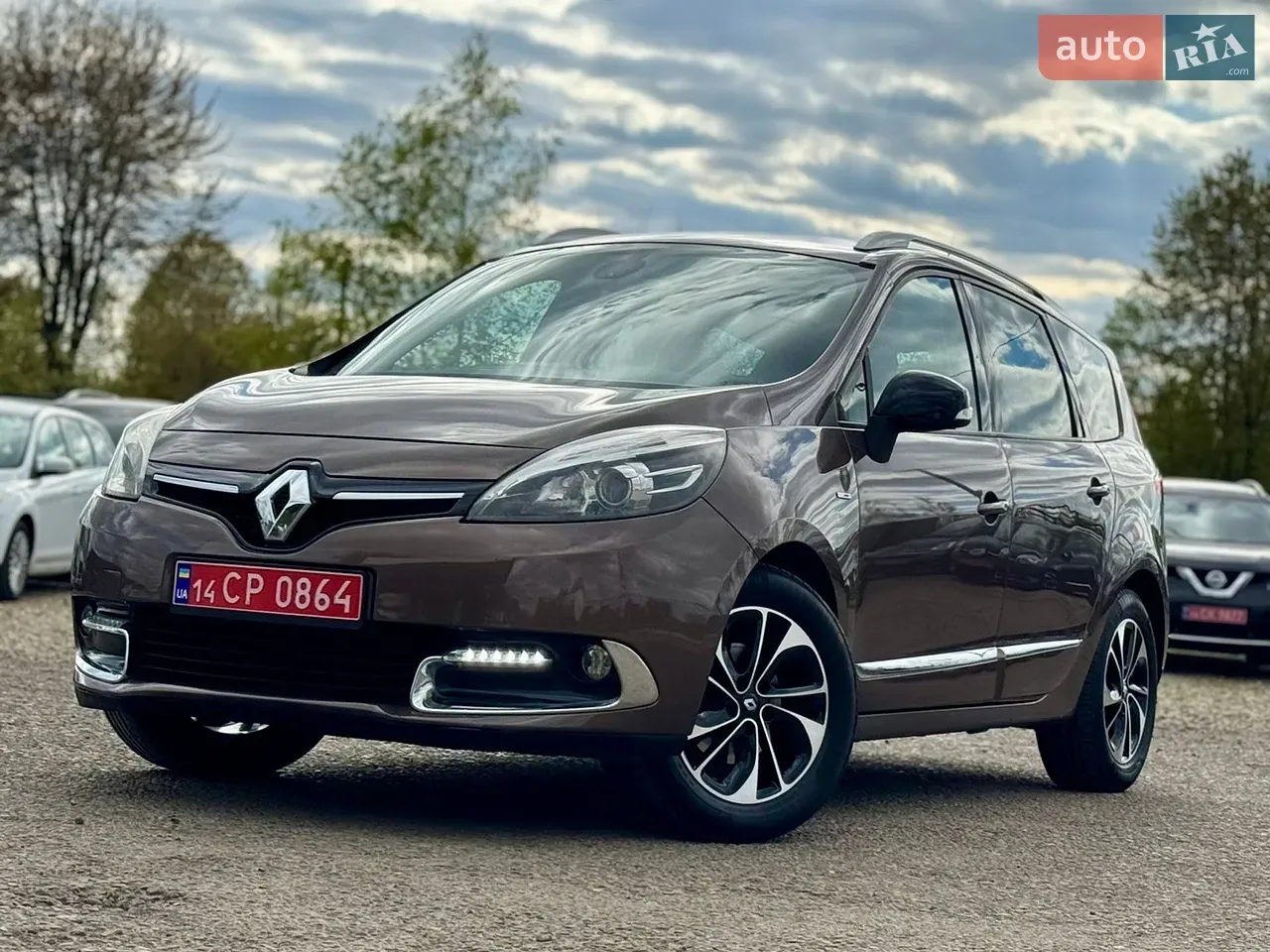 Renault Grand Scenic 2014 photo 3