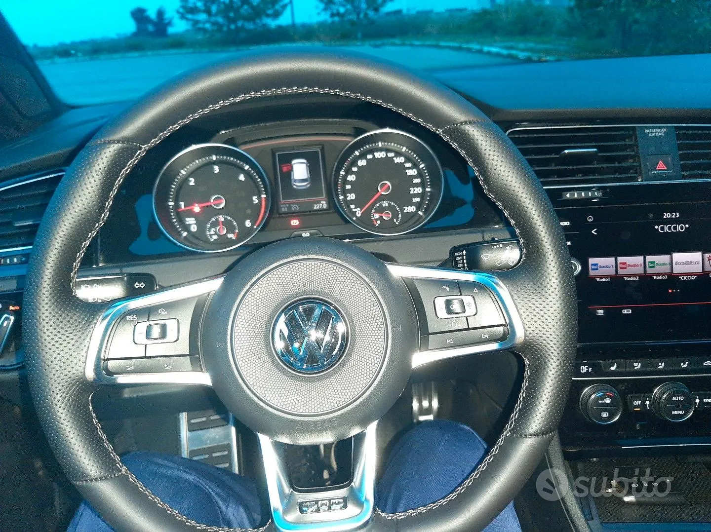 Volkswagen Golf 2018 photo 5