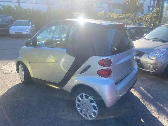 Smart Fortwo Coupe 2009 photo 3