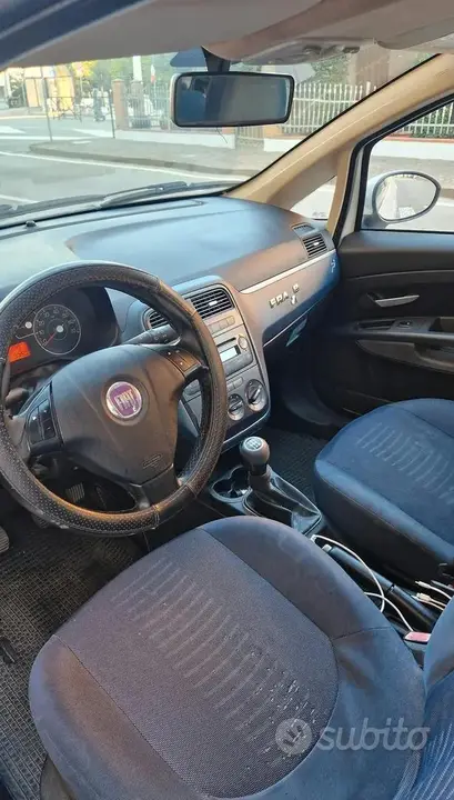 Fiat Punto 2008 photo 4