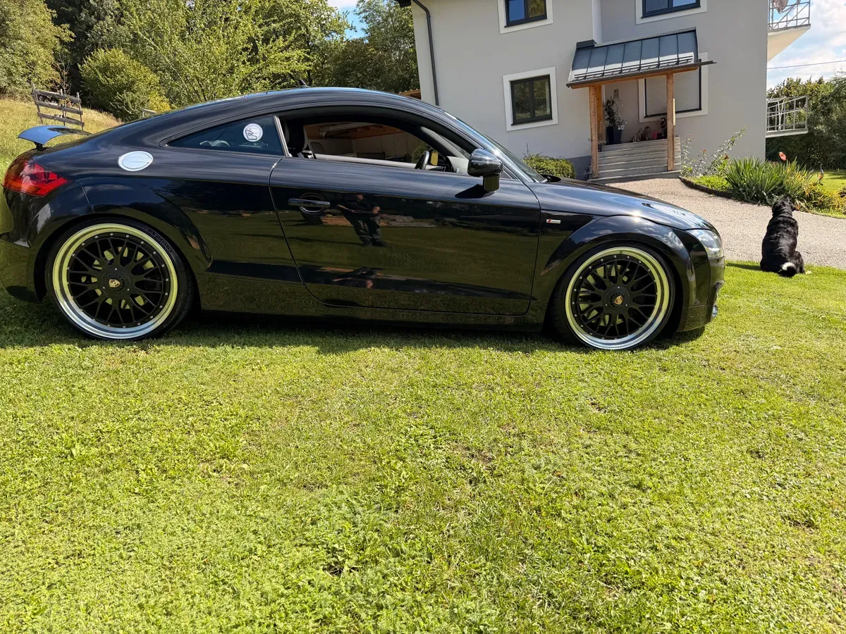 Audi Tt 2008 photo 2