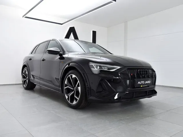Audi E-Tron 2022 photo 3