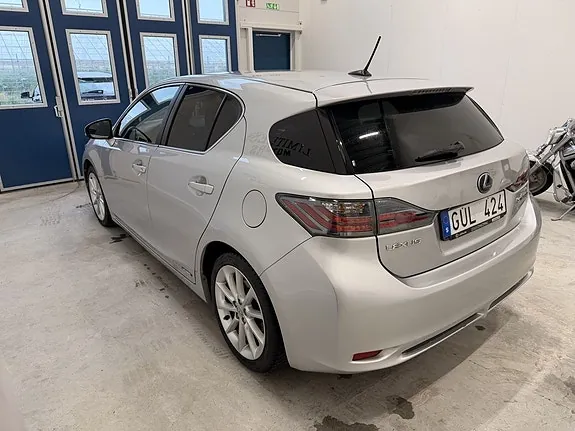 Lexus Ct200H 2011 photo 5