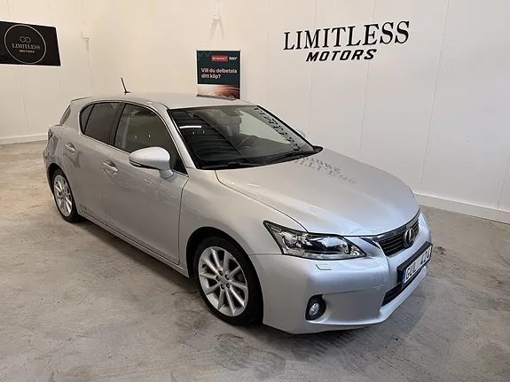 Lexus Ct200H