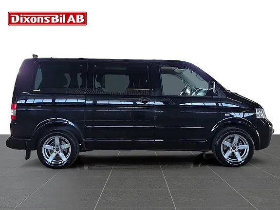 Volkswagen Multivan 2009 photo 2