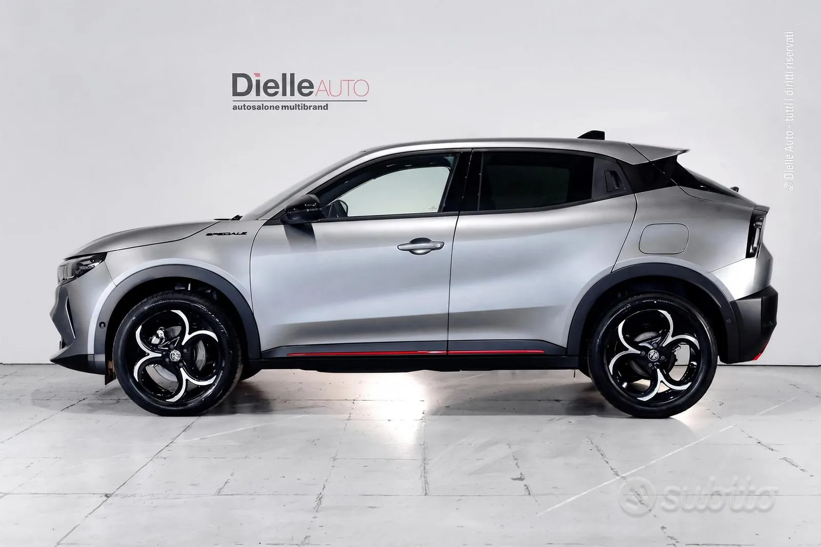 Alfa Romeo Junior 2025 photo 3