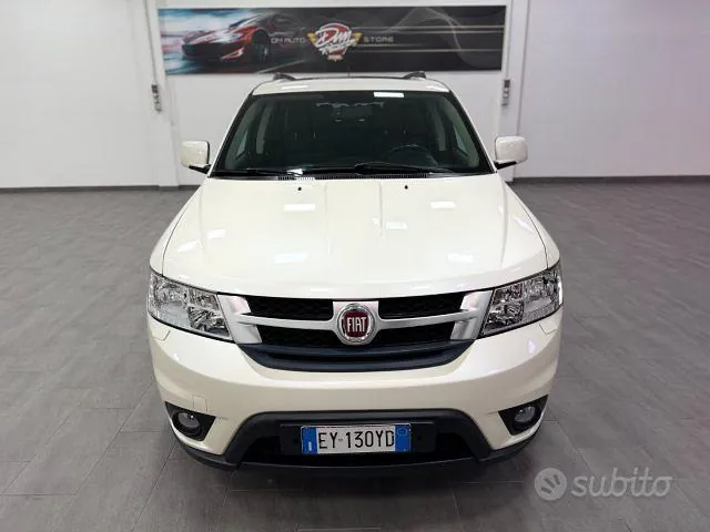 Fiat Freemont 2015 photo 2