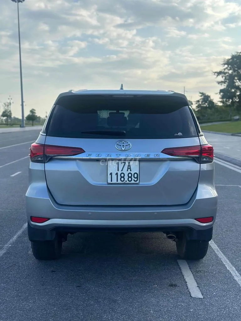 Toyota Fortuner 2018 photo 2