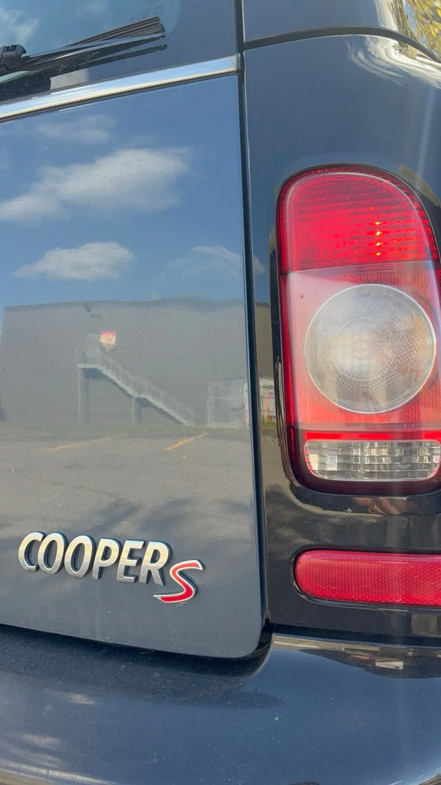Mini Cooper S Clubman 2010 photo 2