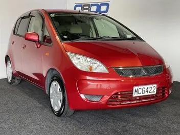Mitsubishi Colt 2010 photo 2