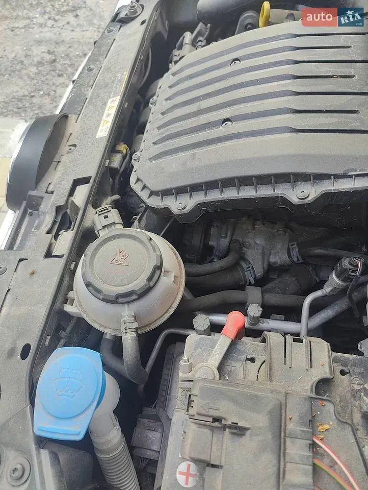 Volkswagen Up 2020 photo 2
