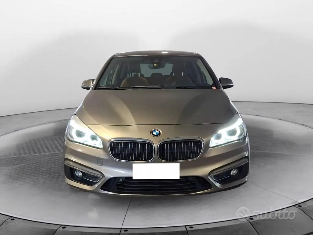 BMW 2 Series Active Tourer 2015 photo 2