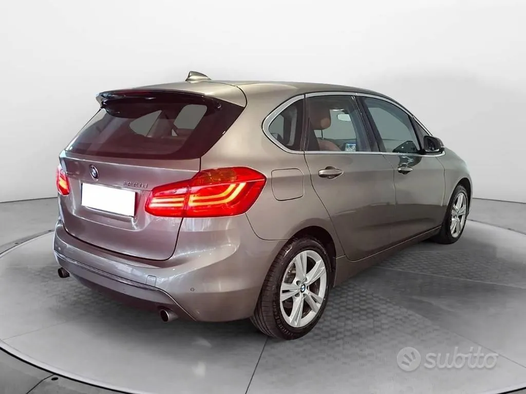 BMW 2 Series Active Tourer 2015 photo 4
