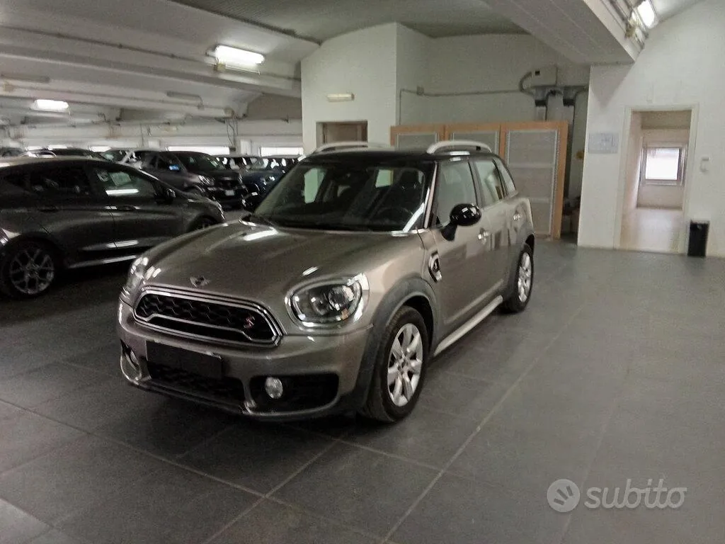 Mini Countryman 2018 photo 2