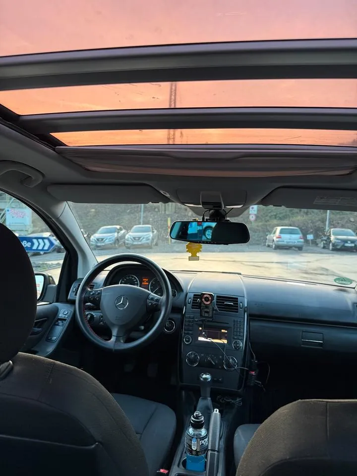 Mercedes-Benz A160