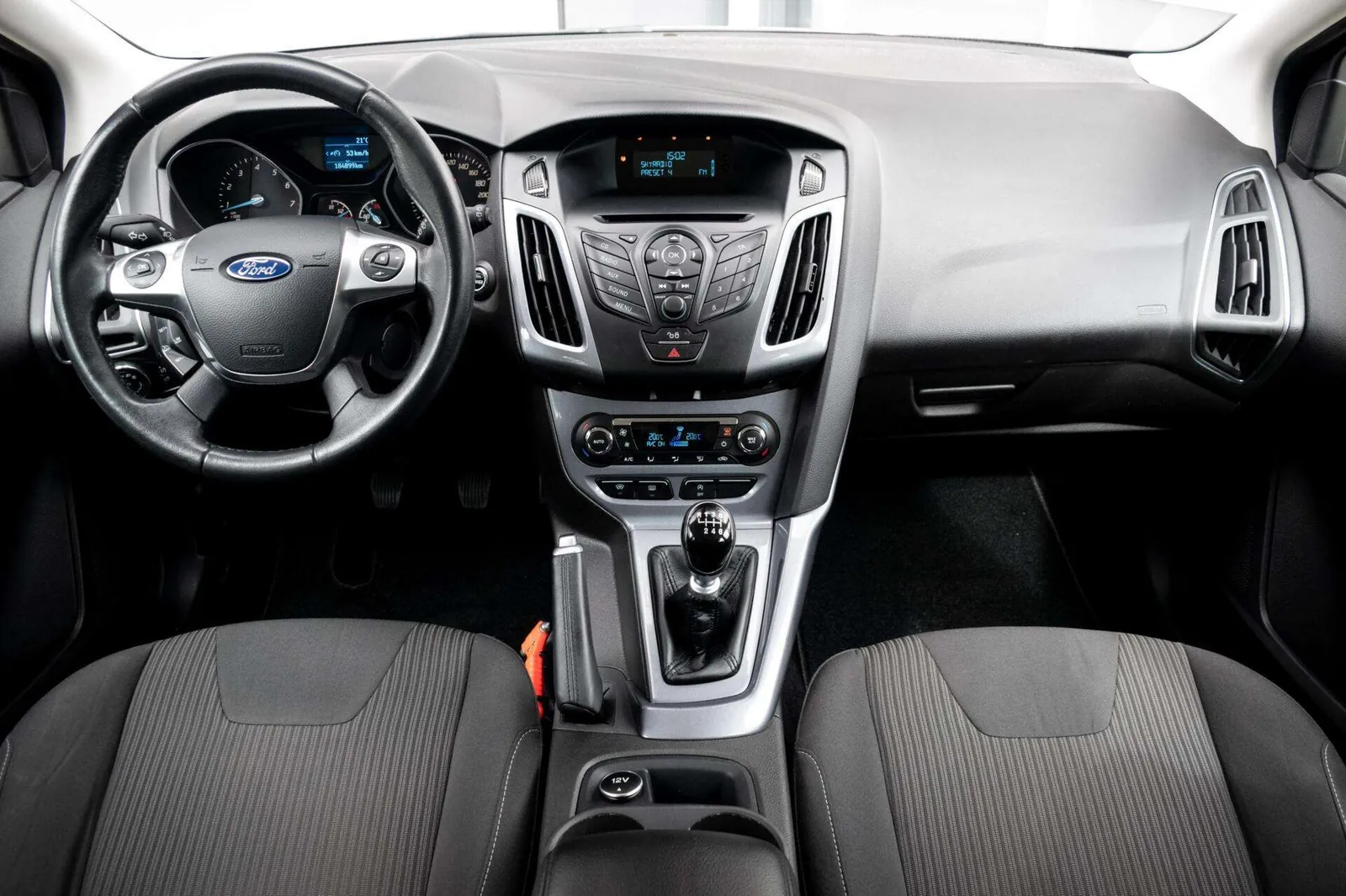Ford Focus 2013 photo 3