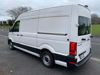 Volkswagen Crafter 2023 photo 2