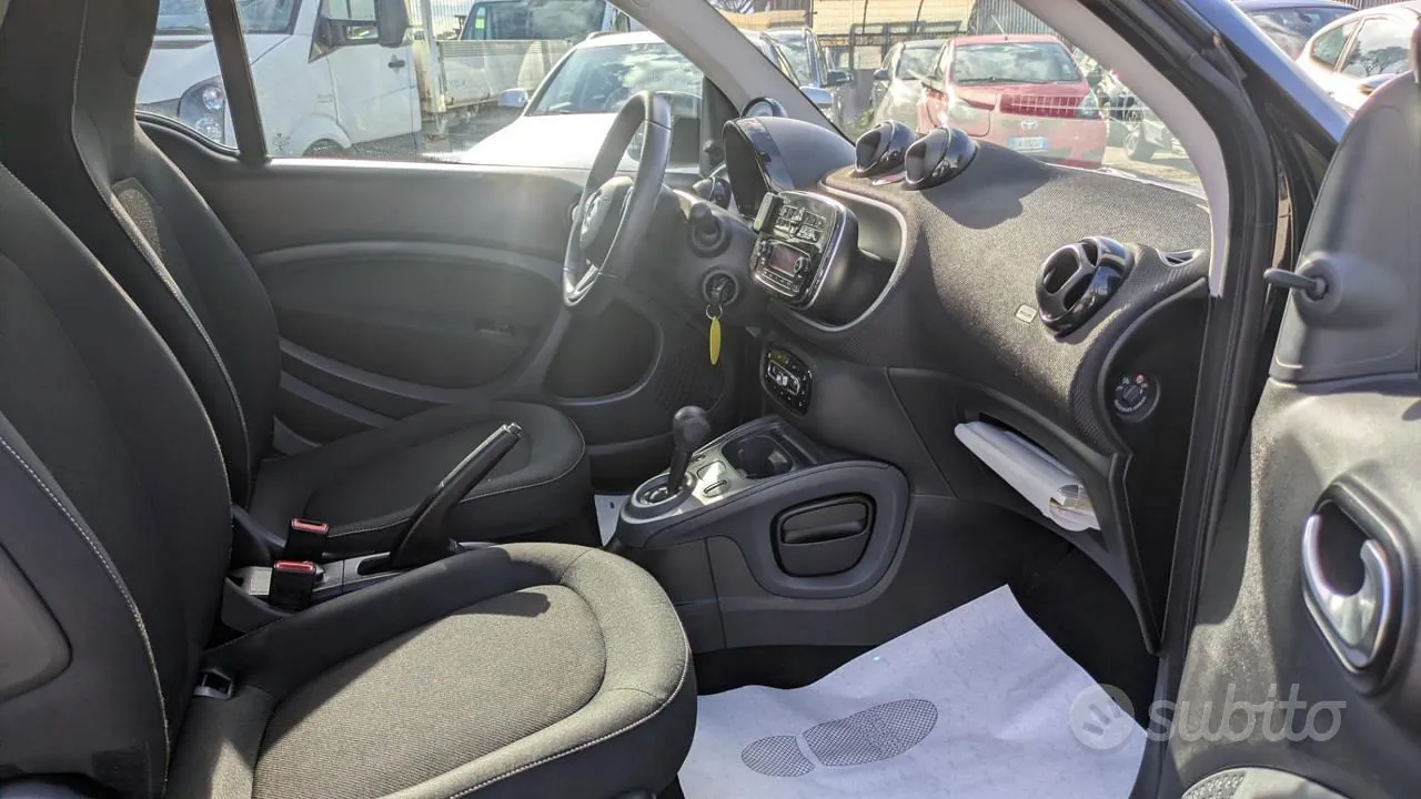 Smart Fortwo 2018 photo 5