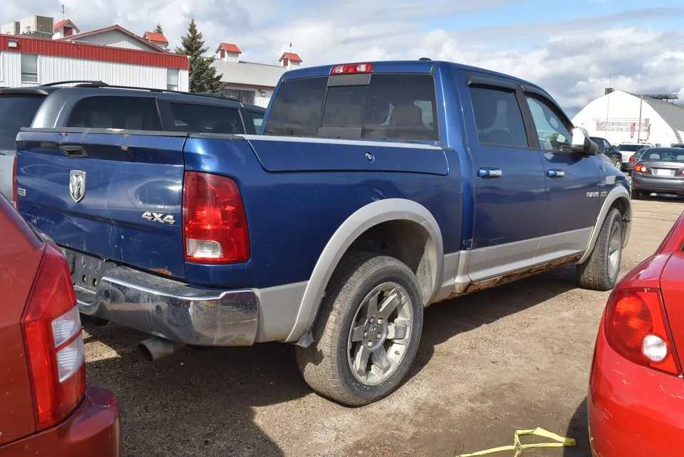 Dodge Ram 1500 2010 photo 3