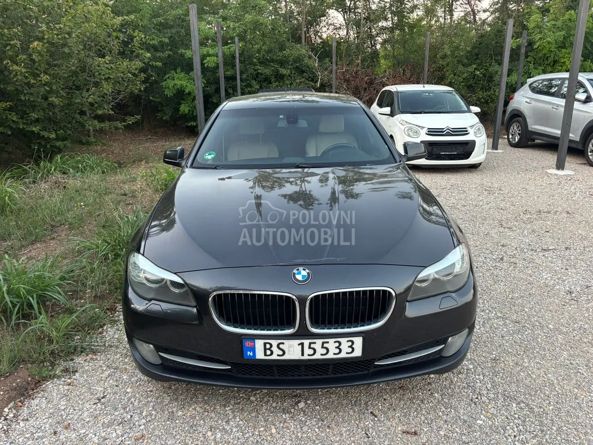 BMW 520 2011 photo 2