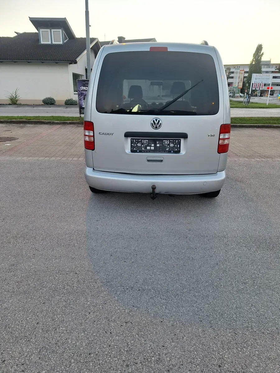 Volkswagen Caddy 2011 photo 3