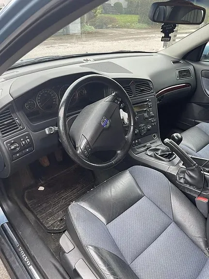 Volvo S60 2004 photo 2