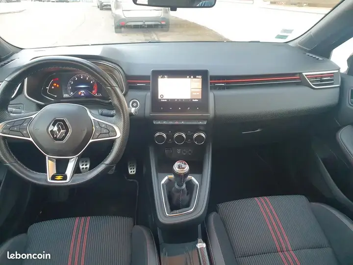 Renault Clio 2021 photo 3
