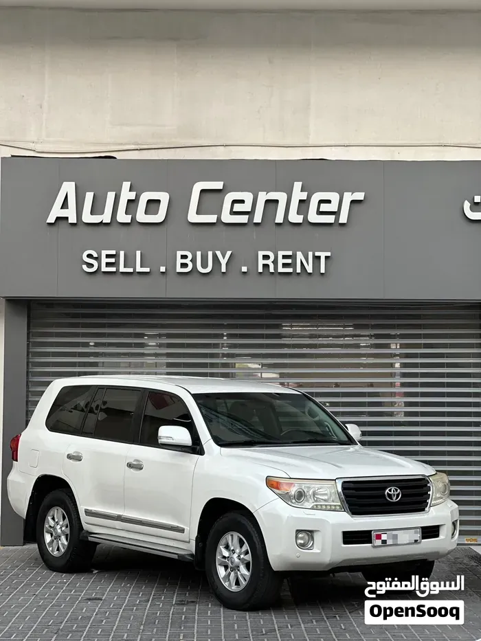 Toyota Land Cruiser Gxr 2012 photo 2