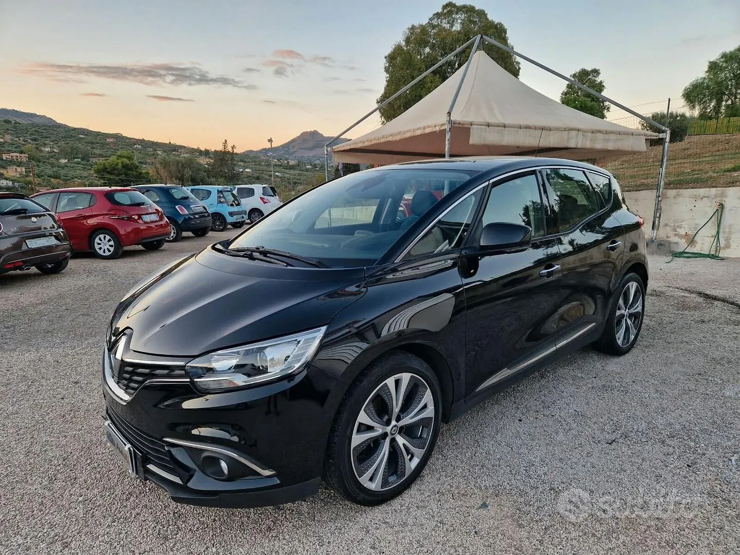 Renault Scenic 2017 photo 4