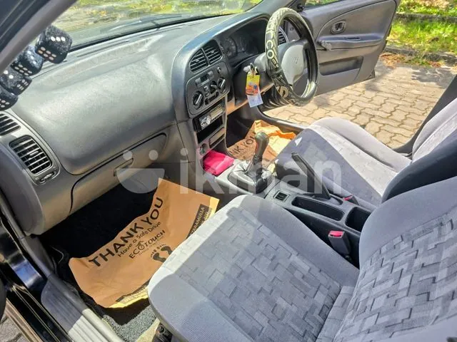 Mitsubishi Lancer 2000 photo 4