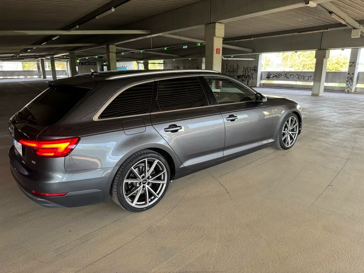 Audi A4 2016 photo 3