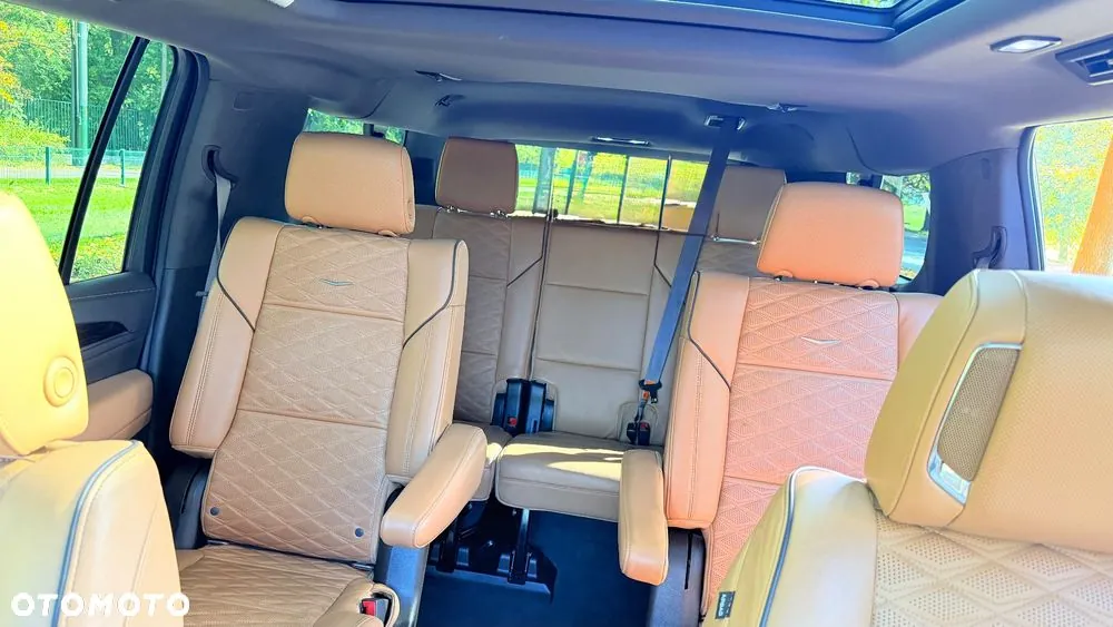 Cadillac Escalade 2022 photo 3