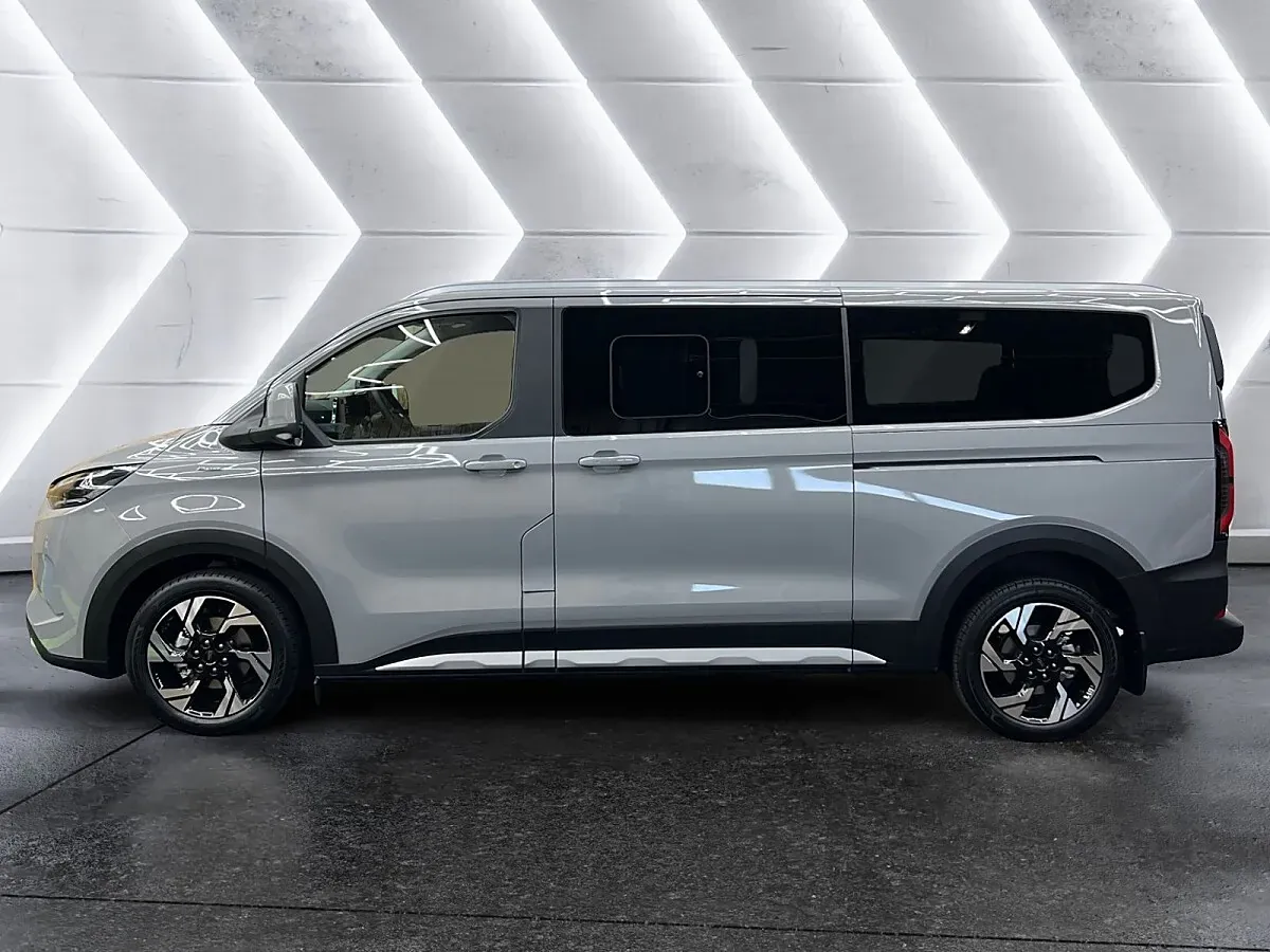 Ford Tourneo 2026 photo 2