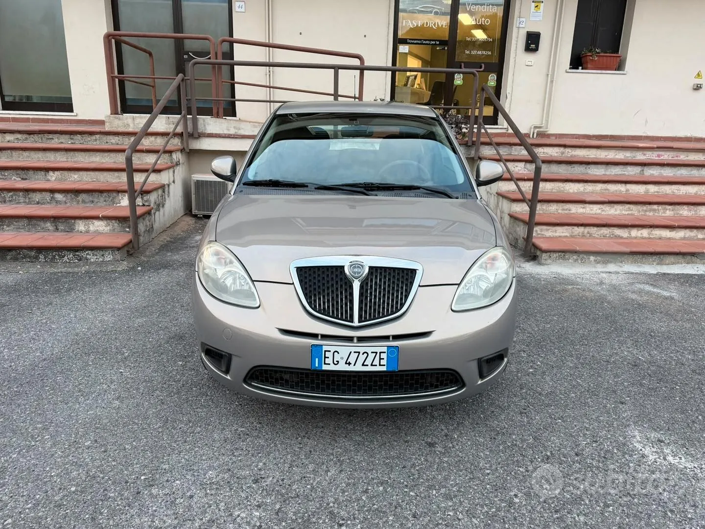 Lancia Ypsilon 2011 photo 2