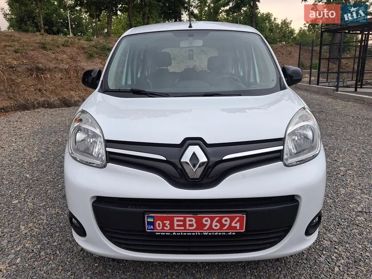 Renault Kangoo 2015 photo 2