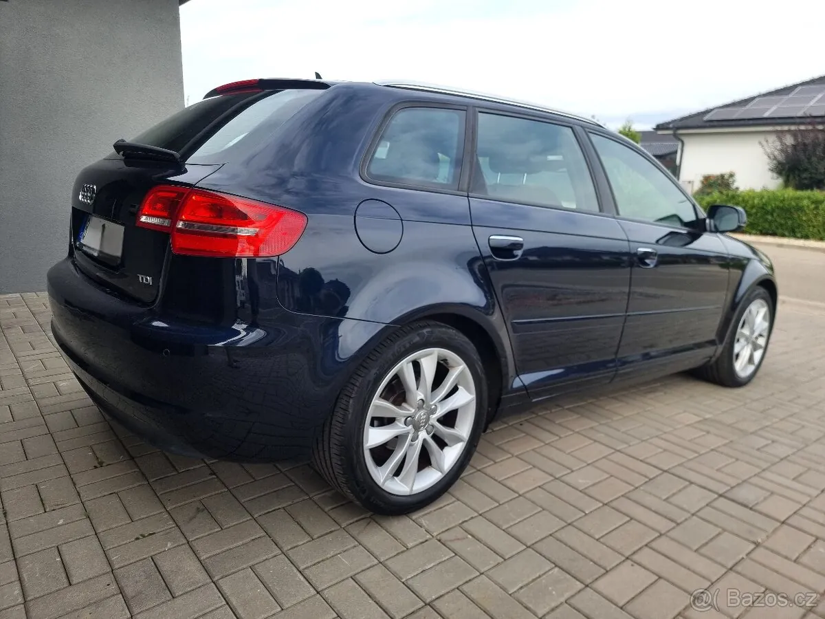 Audi A3 2012 photo 4