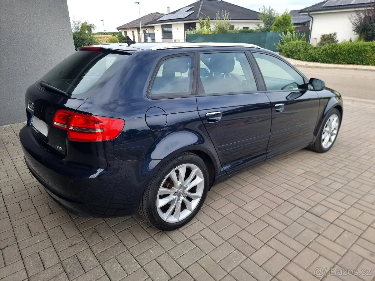 Audi A3 2012 photo 3