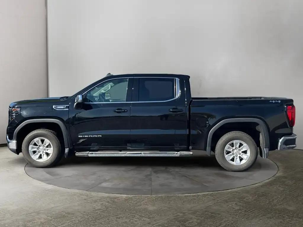 GMC Sierra 1500 2024 photo 2