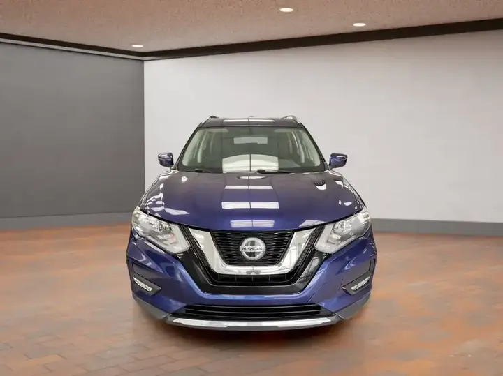 Nissan Rogue 2018 photo 2